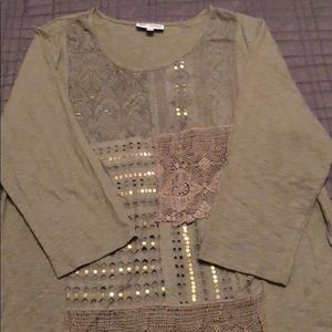 Ladies green tunic.  NWOT!!